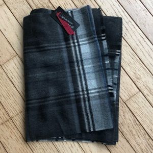 NWT FRAAS MADE IN GERMANY SCARF